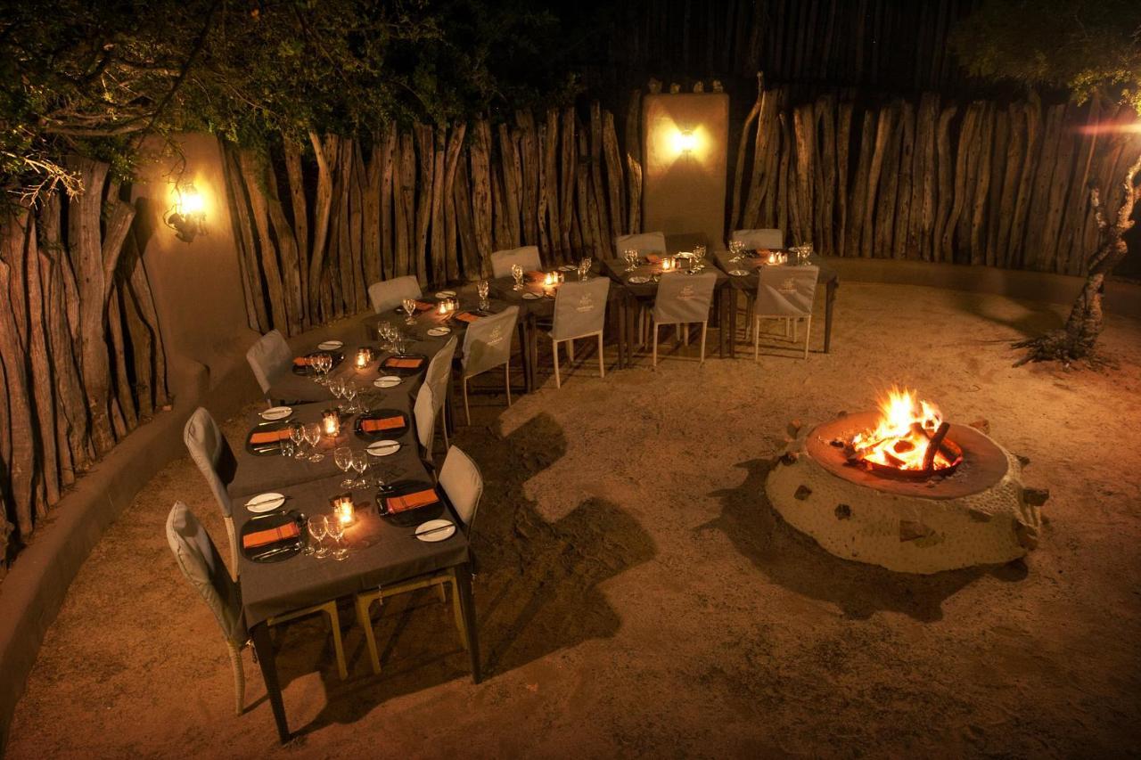Safari Lodge - Amakhala Wildreservaat Buitenkant foto