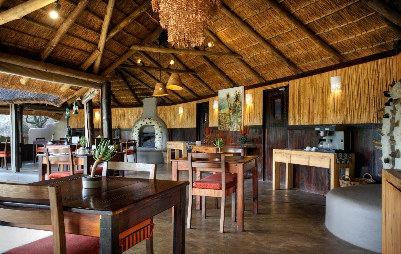 Safari Lodge - Amakhala Wildreservaat Buitenkant foto