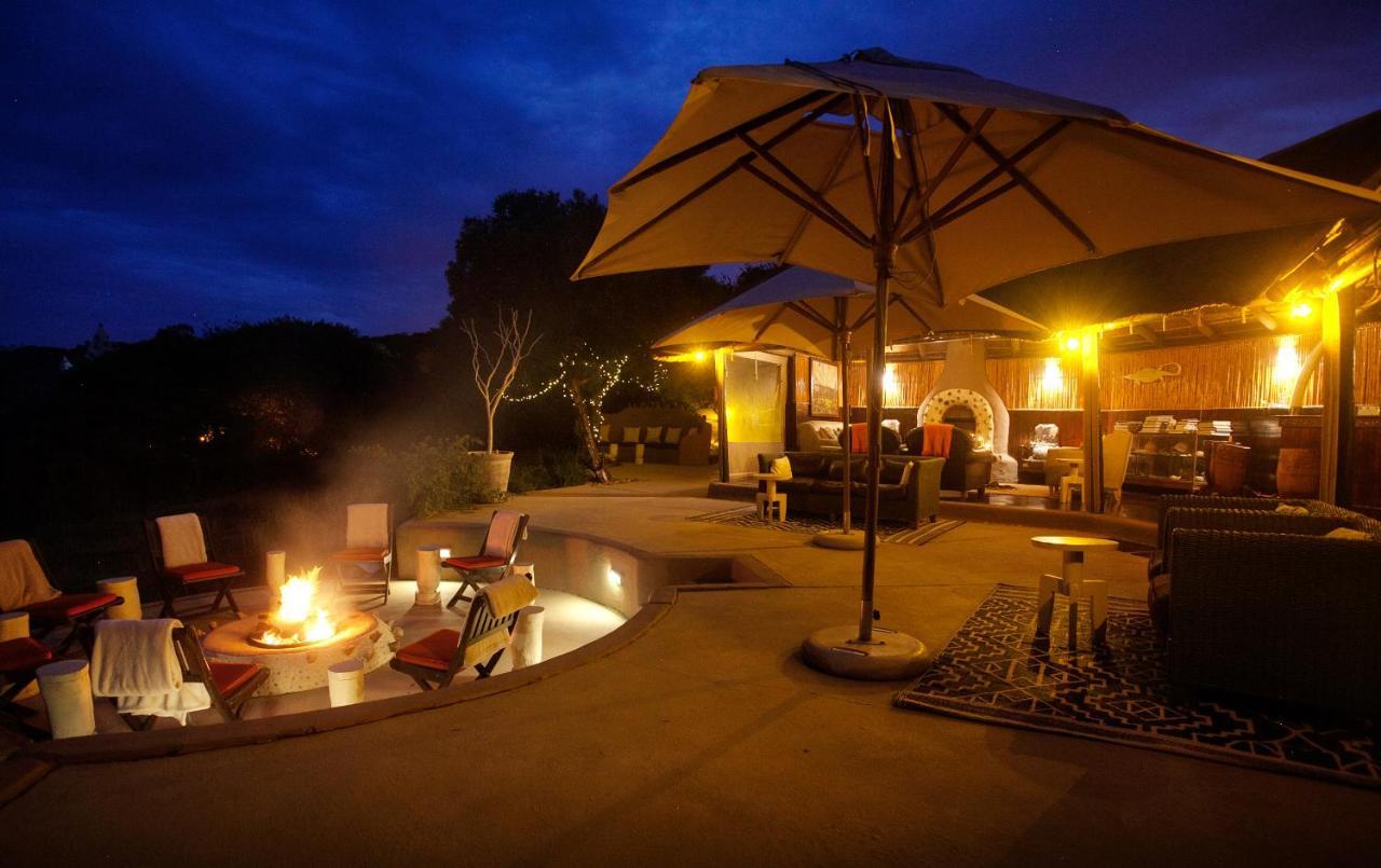 Safari Lodge - Amakhala Wildreservaat Buitenkant foto